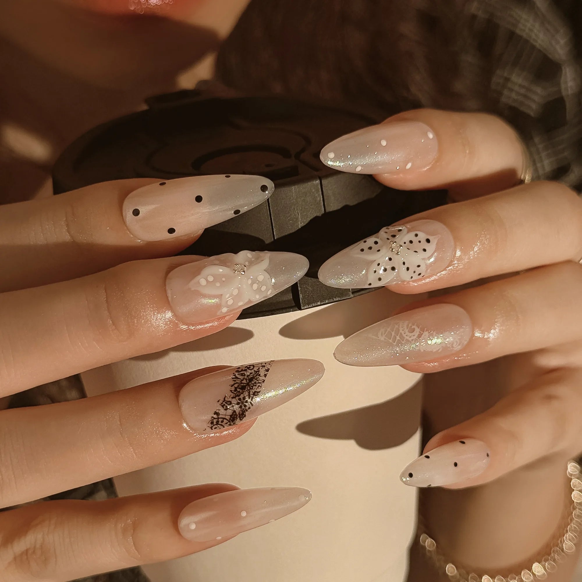 Lace Bow Reverie press-on nails — detail image 1