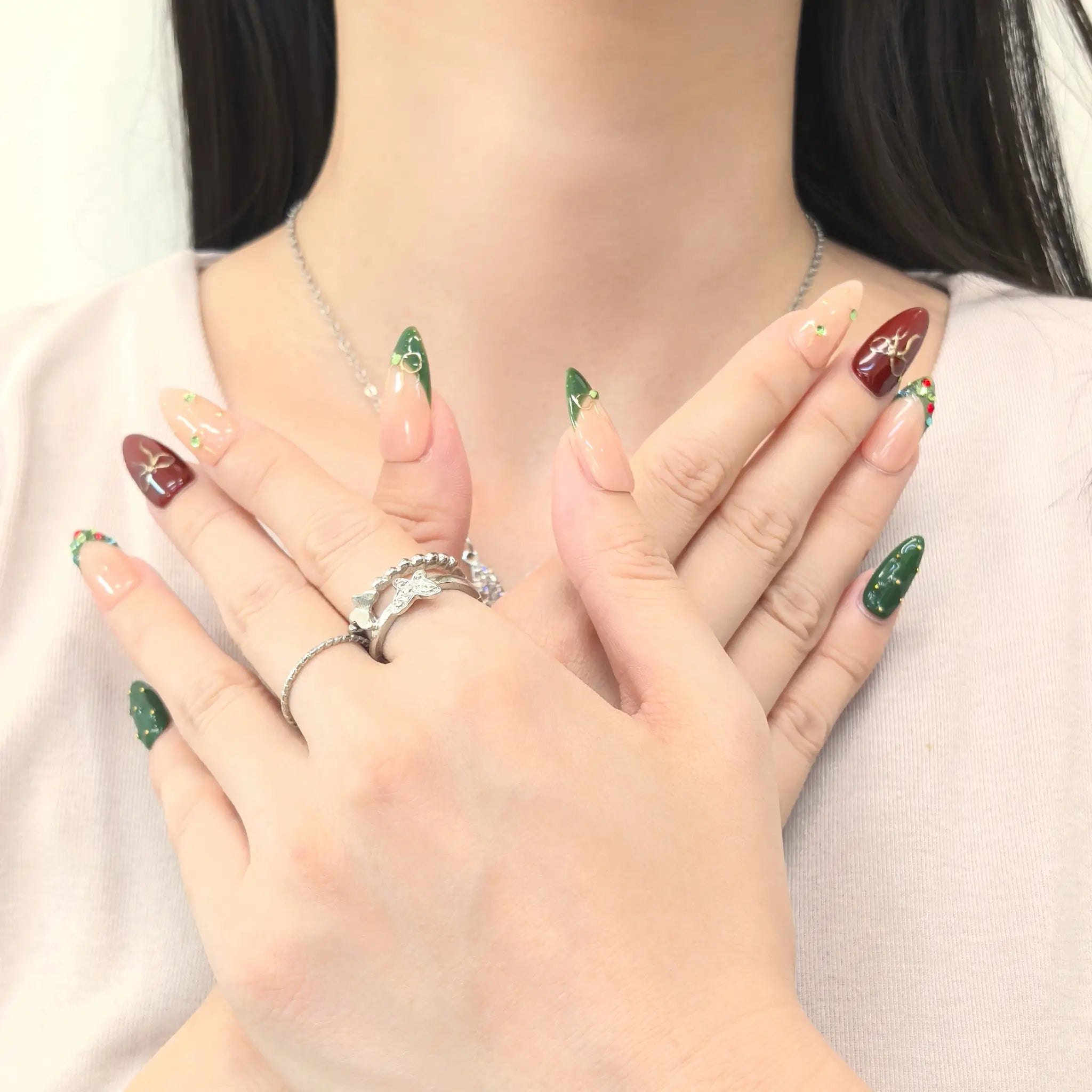 Yuletide Ribbon Soiree - Image 2