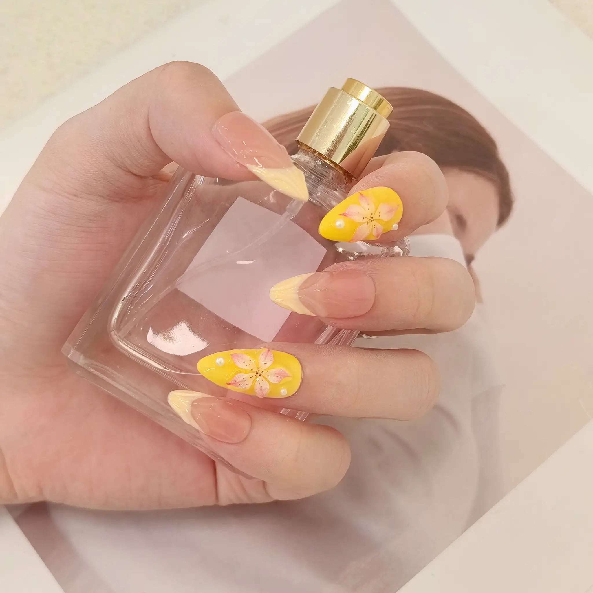 Nymph’s Amber Garden - Image 2