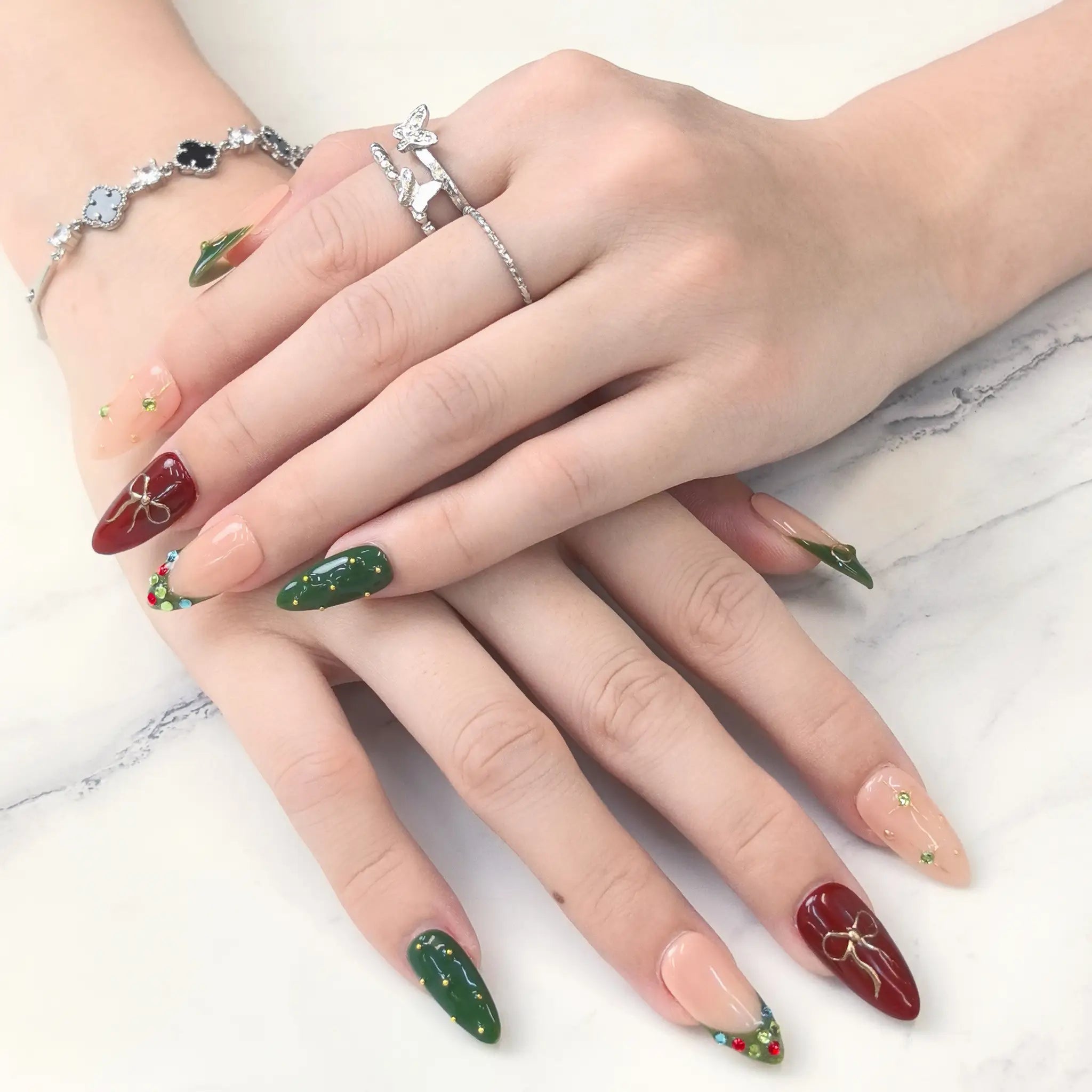 Yuletide Ribbon Soiree - Image 6