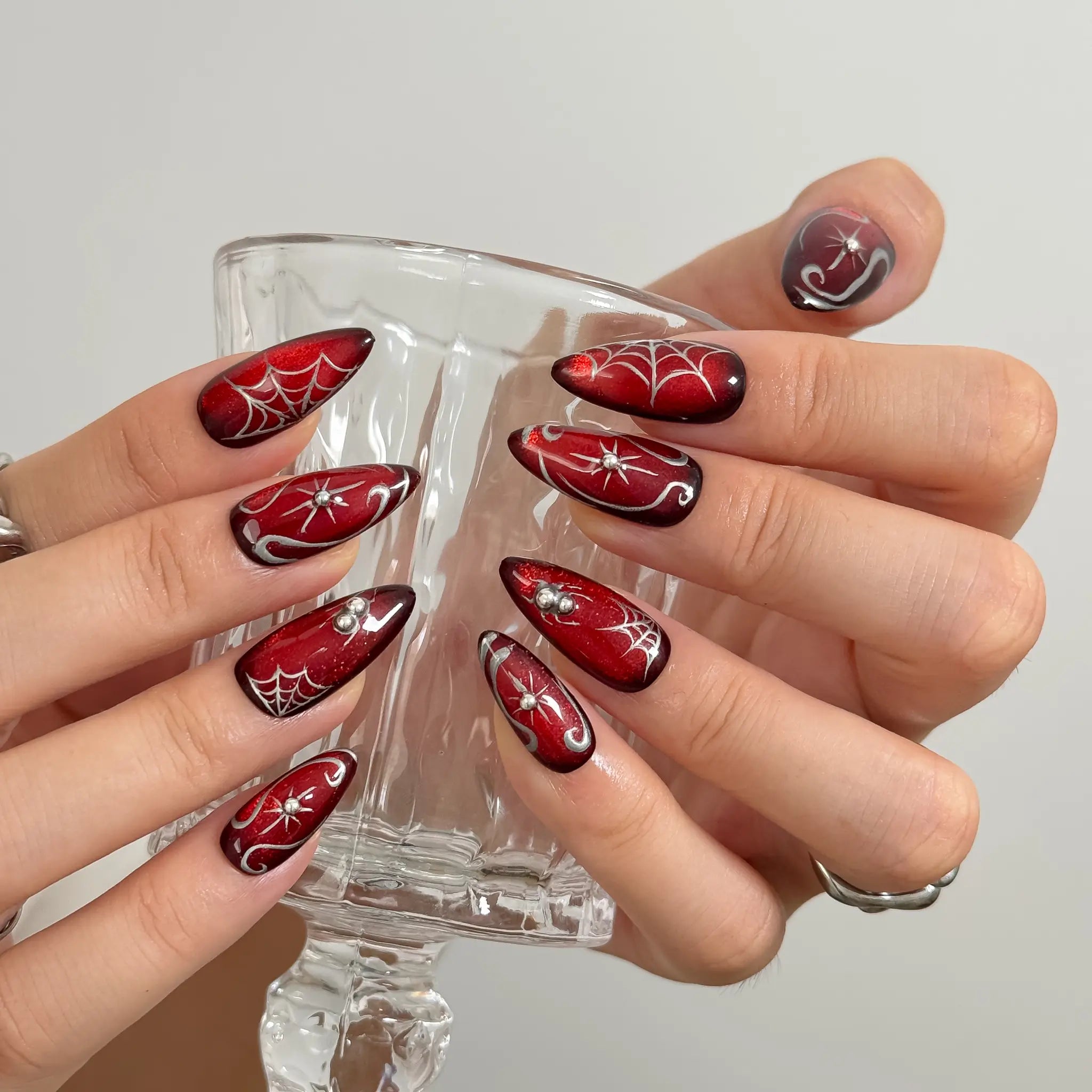 Ruby Web Enchantment press-on nails in Red, Black, Silver, detail view 4