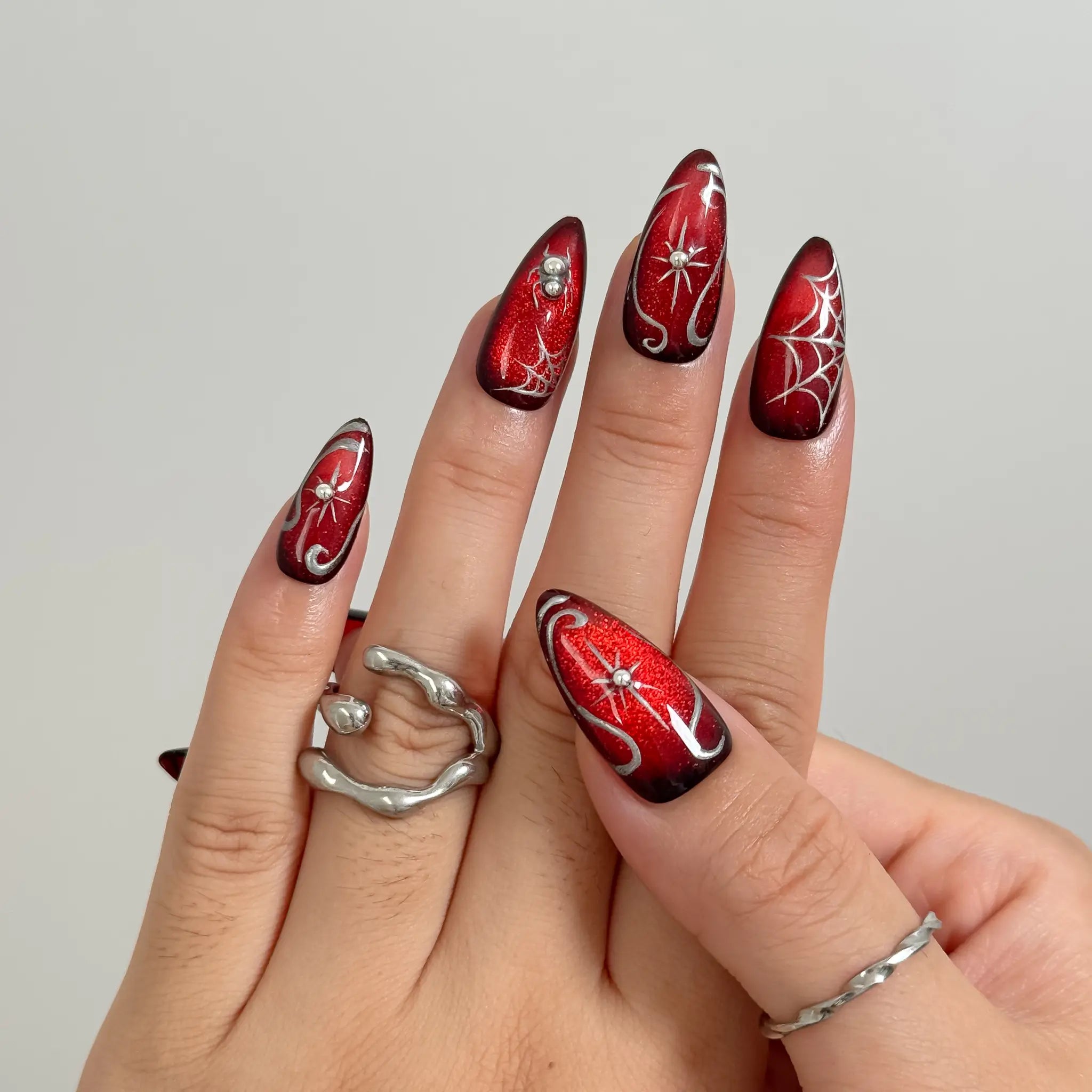 Ruby Web Enchantment press-on nails in Red, Black, Silver, detail view 3