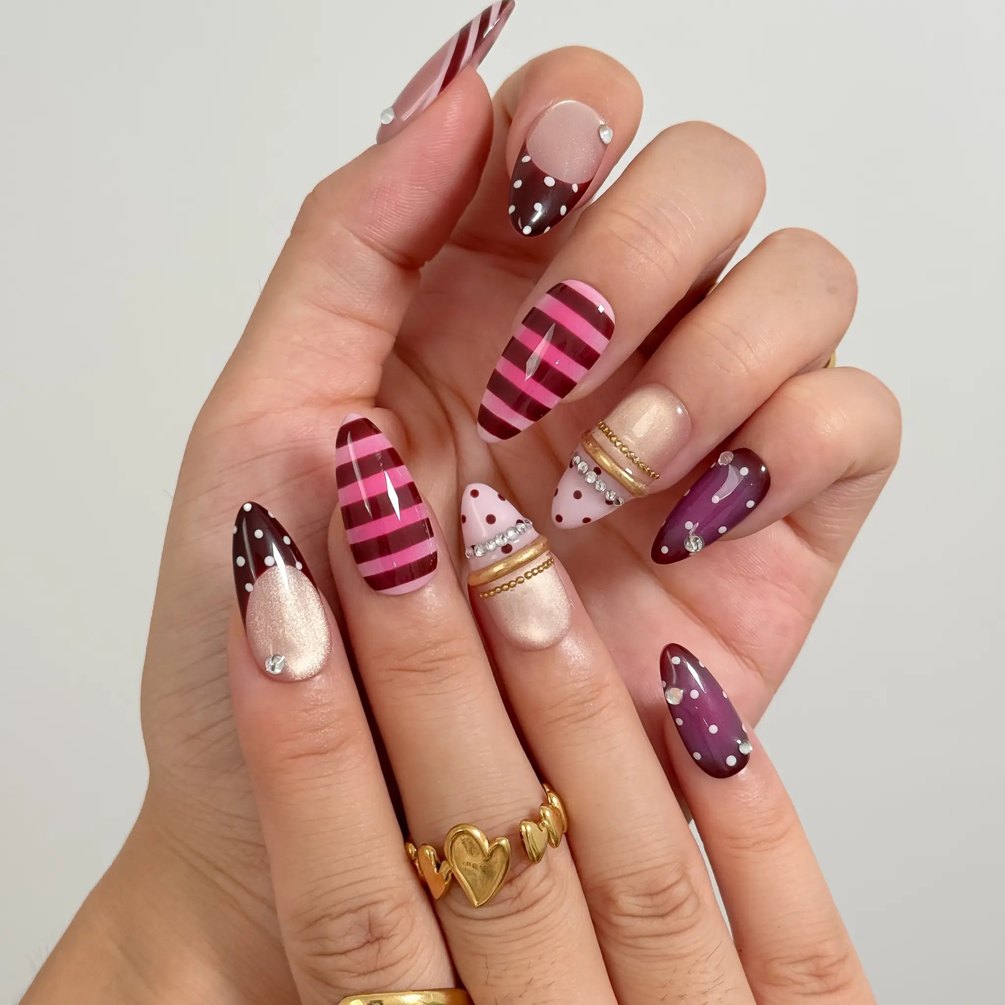 Berry Ribbon Gala press-on nails in Pink, Red, Nude, Silver, detail view 3