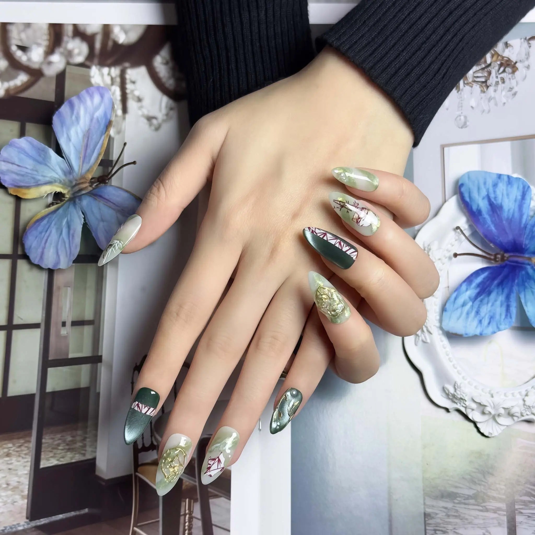 Premium Press On Nails 8D105B - Image 2