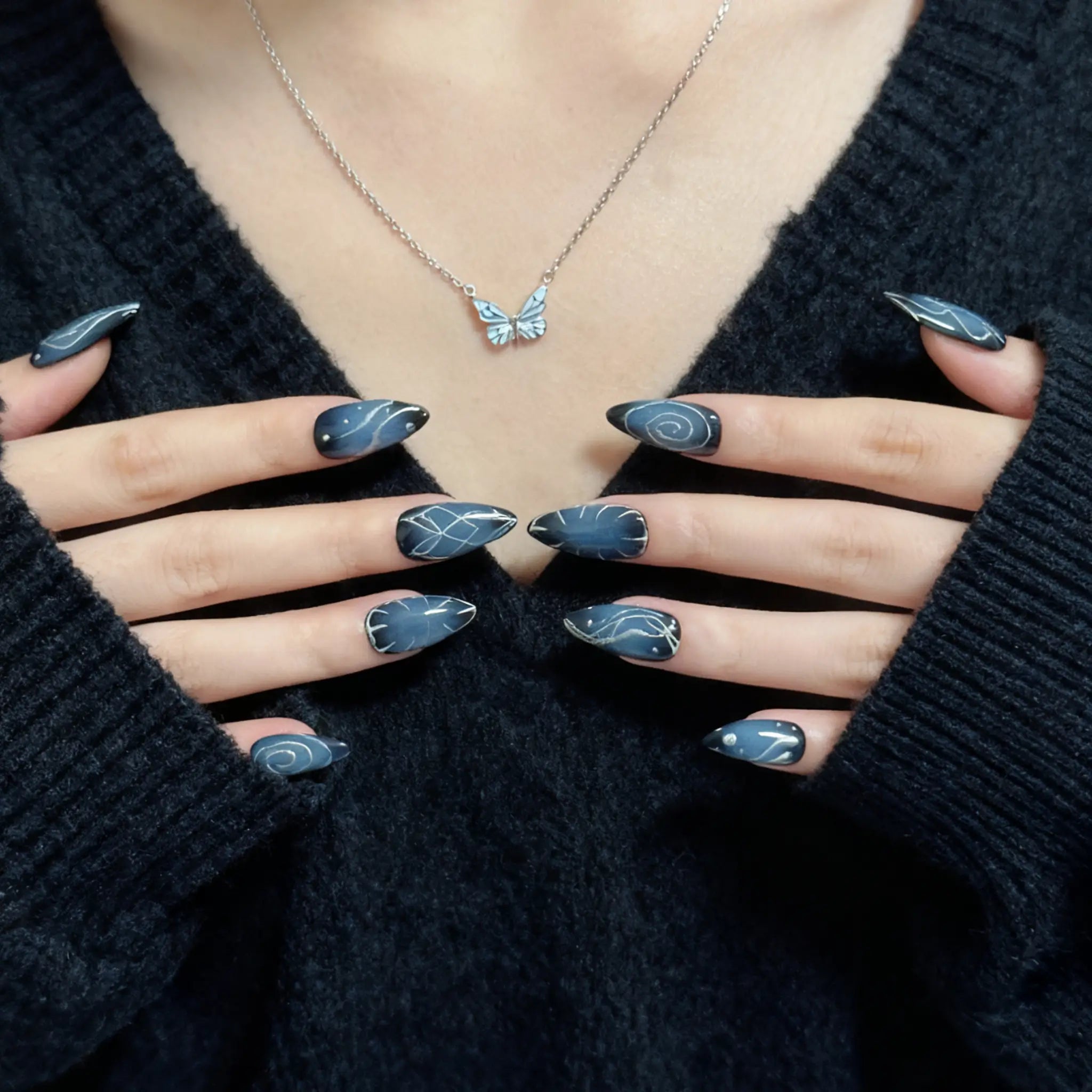 Nyx’s Chrome Sigil - Image 2